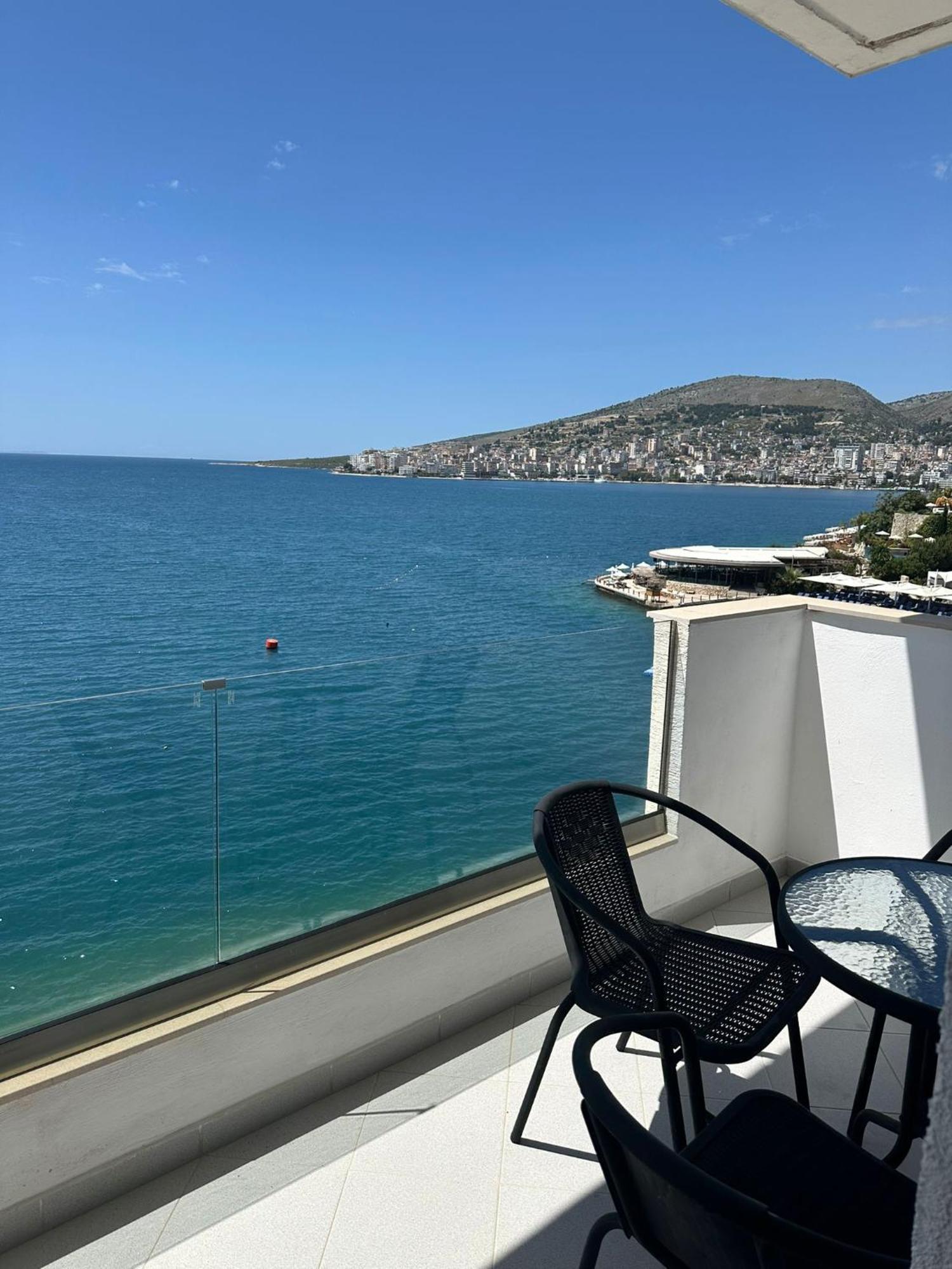 Blue Bay Hotel Sarande Exterior photo